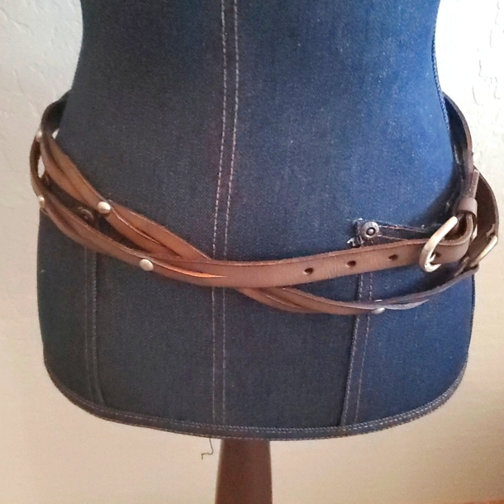 Double twisted leather w/brass studs